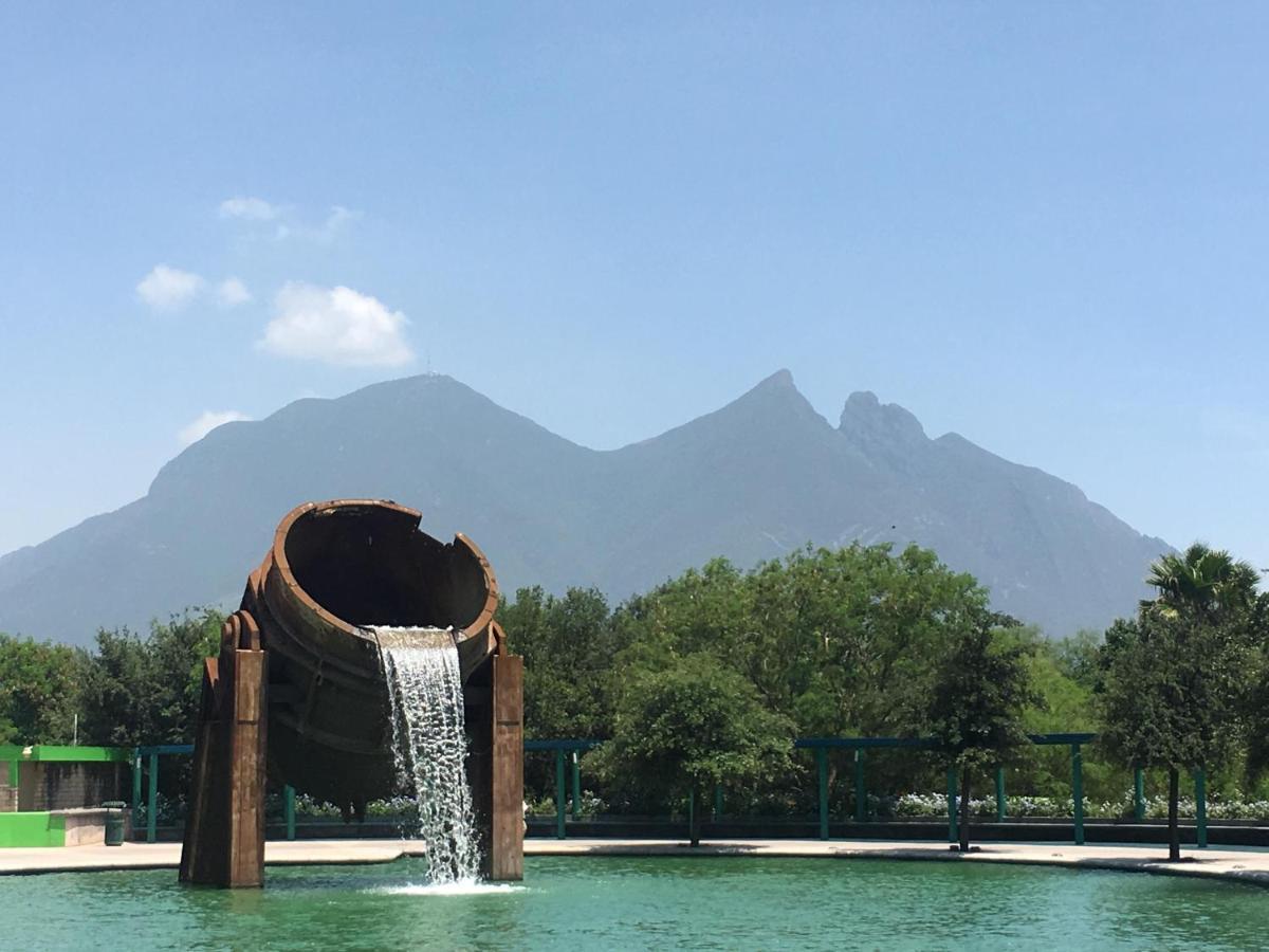 Wyndham Garden Monterrey Norte San Nicolás de los Garzas Extérieur photo