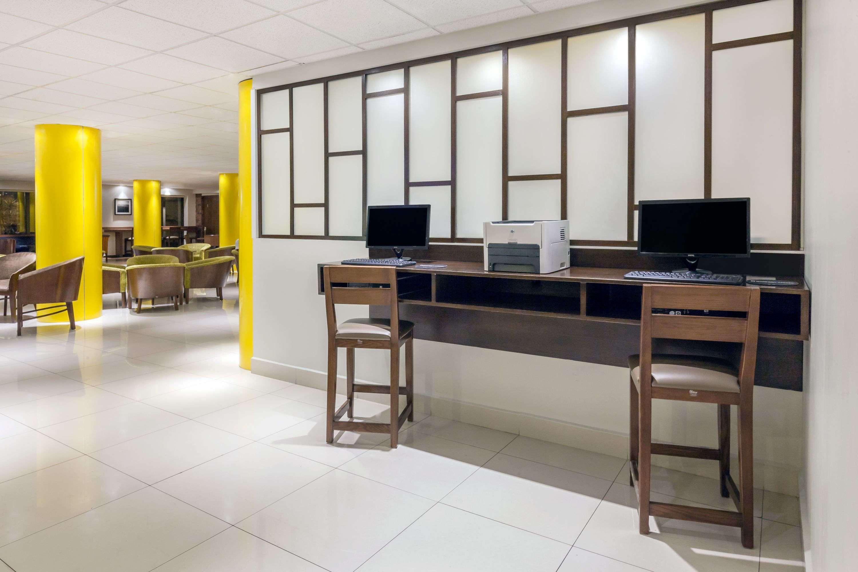 Wyndham Garden Monterrey Norte San Nicolás de los Garzas Extérieur photo