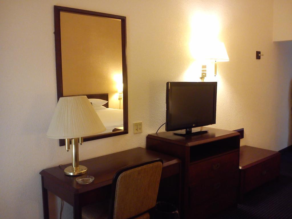 Wyndham Garden Monterrey Norte San Nicolás de los Garzas Extérieur photo
